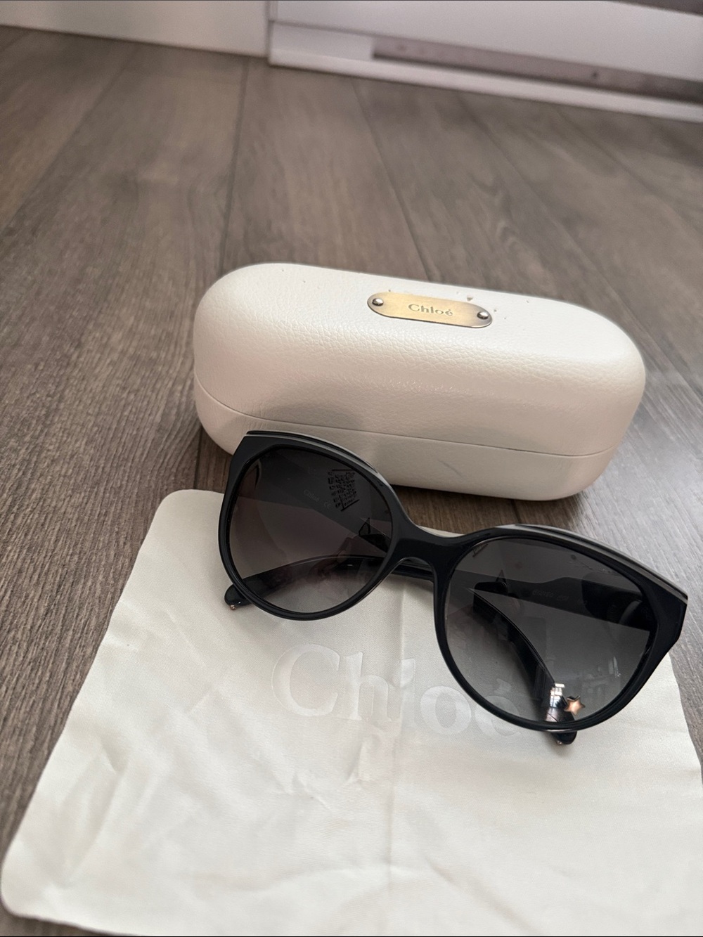 Chloé Black Oversized Round Sunglasses